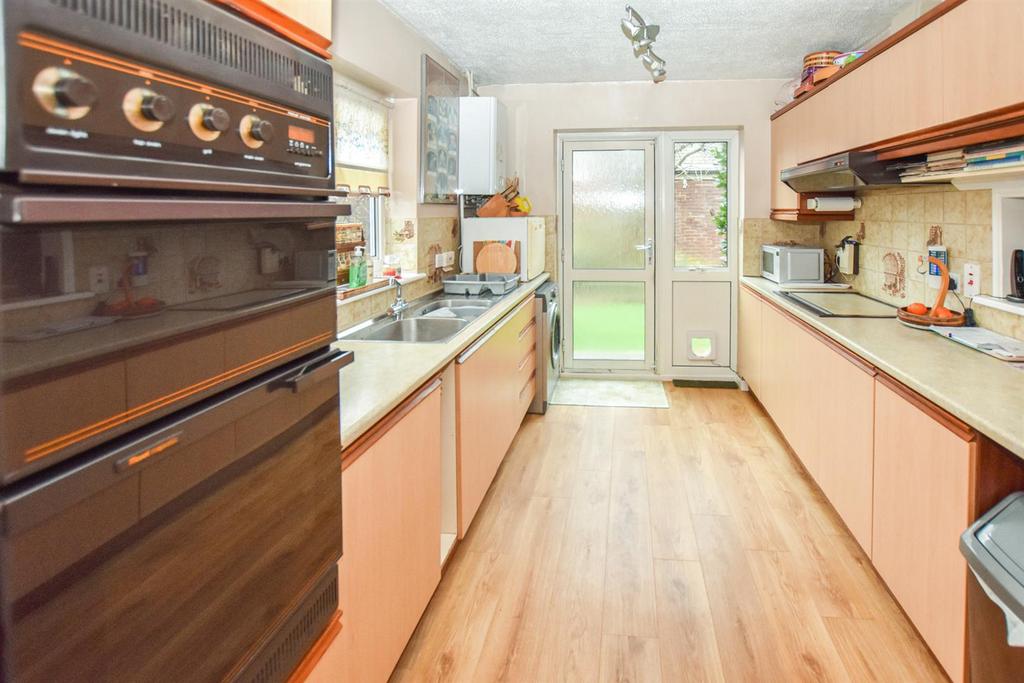 Kitchen.jpg