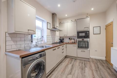 3 bedroom terraced house for sale, Moorcroft Avenue, Golcar, Huddersfield