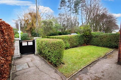 3 bedroom semi-detached house for sale, Manners Road, Ilkeston