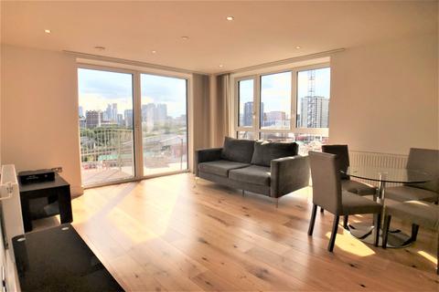 2 bedroom apartment to rent, Thanet Tower, E16