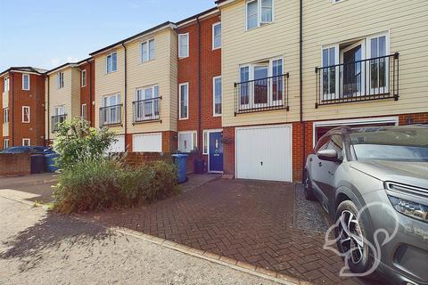 3 bedroom townhouse for sale, Priory Gardens, Sudbury