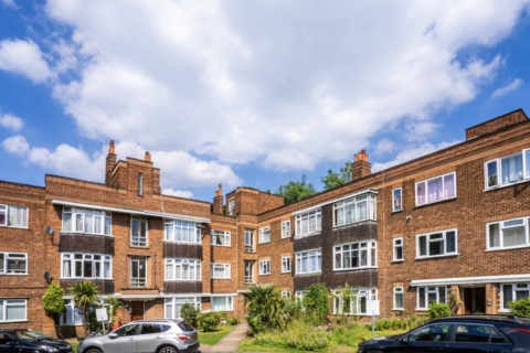 1 bedroom flat to rent, Melbourne Court, London SE20