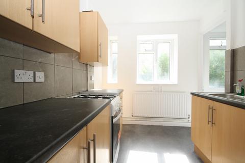 1 bedroom flat to rent, Melbourne Court, London SE20