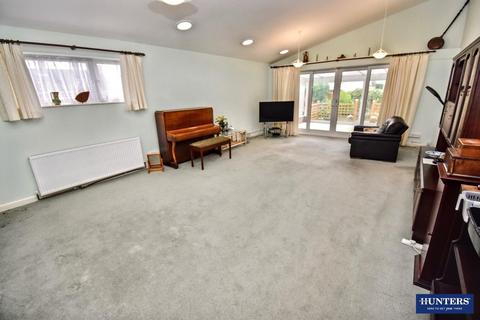 3 bedroom detached bungalow for sale, Brington Close, Wigston