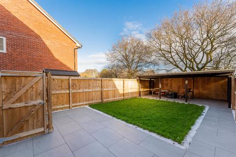 3 bedroom semi-detached house for sale, Medlock Street, Northwich