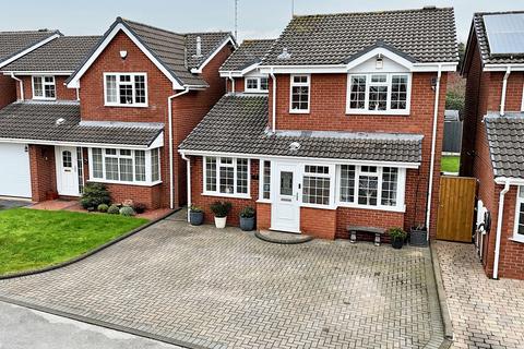 3 bedroom detached house for sale, Hawley Close, Stone, ST15