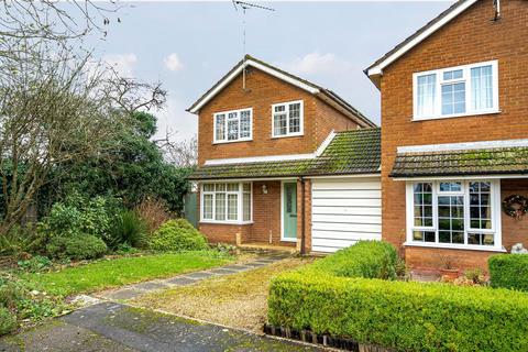 3 bedroom link detached house for sale, Astbury Close, Daventry NN11