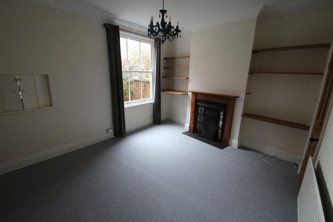 3 bedroom terraced house to rent, Fleetwood Road, Leicester