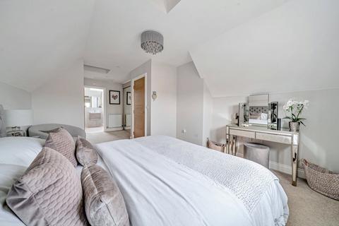 5 bedroom detached house to rent, Pembers Farm Avenue, Eastleigh SO50