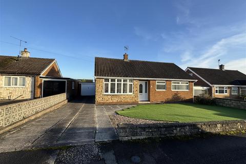 2 bedroom detached bungalow for sale, Field Close, Worksop S81