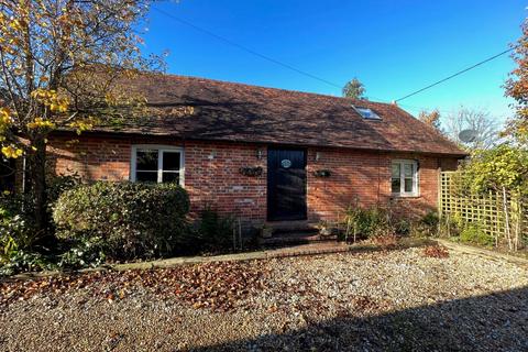 1 bedroom bungalow to rent, Romsey Road, Romsey SO51