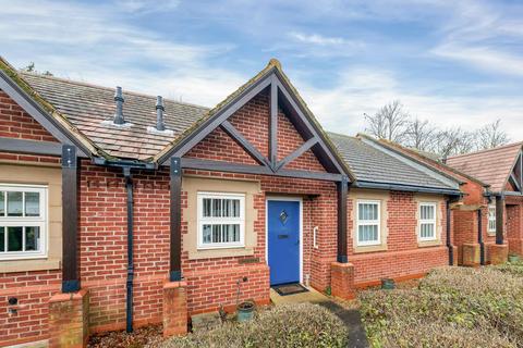 2 bedroom bungalow for sale, Huntsmans Drive, Oakham