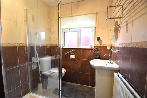 345 Ashingdon Road, Rochford, SS4 3DB