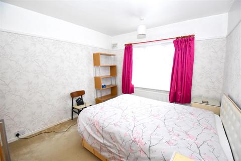 345 Ashingdon Road, Rochford, SS4 3DB