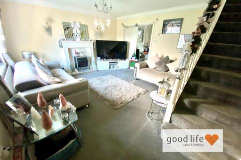 3 bedroom semi-detached house for sale, Bordeaux Close, Sunderland SR3