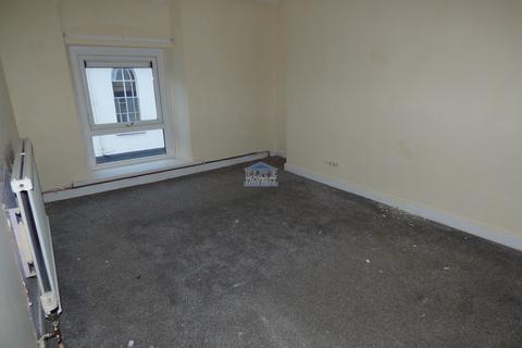 2 bedroom terraced house to rent, Tynewydd Row, Ogmore Vale, Bridgend. CF32 7EH