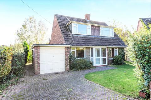 2 bedroom detached house to rent, Maddoxford Lane, Hampshire SO32