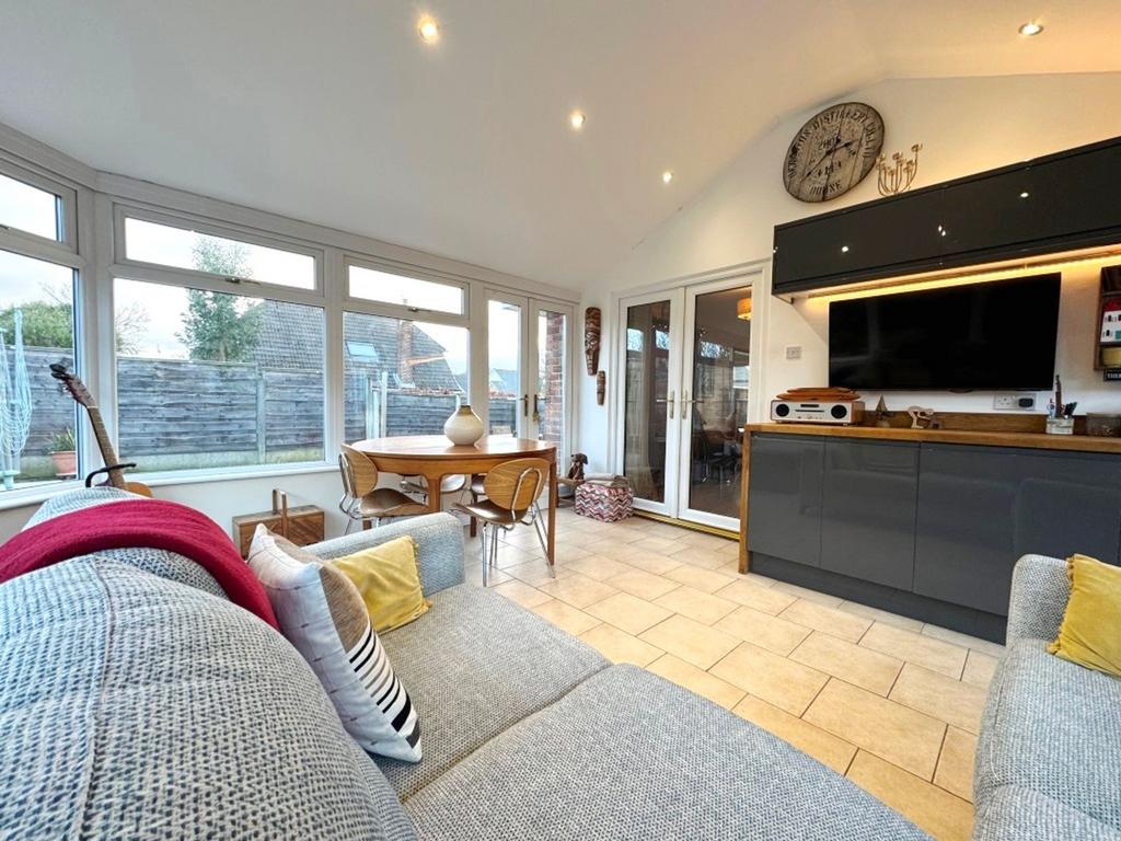 Lounge/Family room