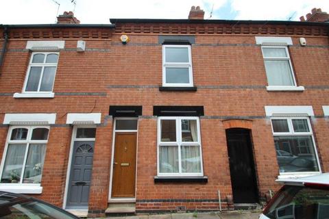 2 bedroom terraced house to rent, Hartopp Road, Leicester