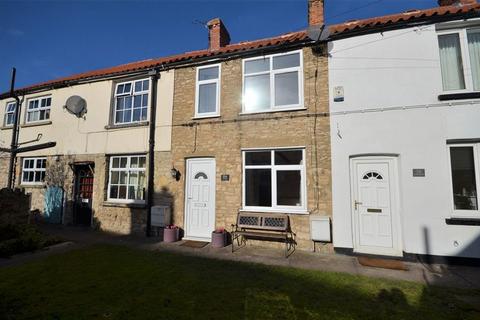 2 bedroom terraced house to rent, Low Street, South Milford, LS25