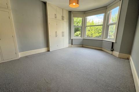 1 bedroom flat for sale, Bow Lane, North Finchley