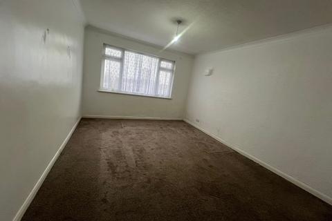 2 bedroom flat to rent, Meadway Court, Whalebone Lane South, Dagenham, Essex, RM8