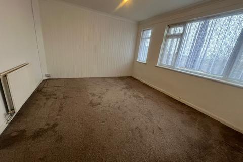 2 bedroom flat to rent, Meadway Court, Whalebone Lane South, Dagenham, Essex, RM8