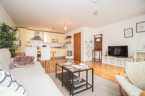 2 bedroom apartment to rent, Quaker Street, Shoredtich, E1