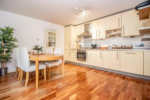 2 bedroom apartment to rent, Quaker Street, Shoredtich, E1