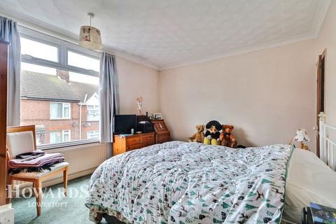55 Maidstone Road, Lowestoft, NR32 2AY
