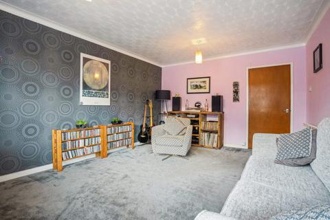 2 bedroom flat for sale, Balcarres Avenue, Kelvindale, Glasgow, G12 0QN