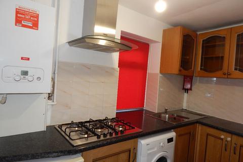 1 bedroom terraced house to rent, Dewsbury Gate Road, Dewsbury