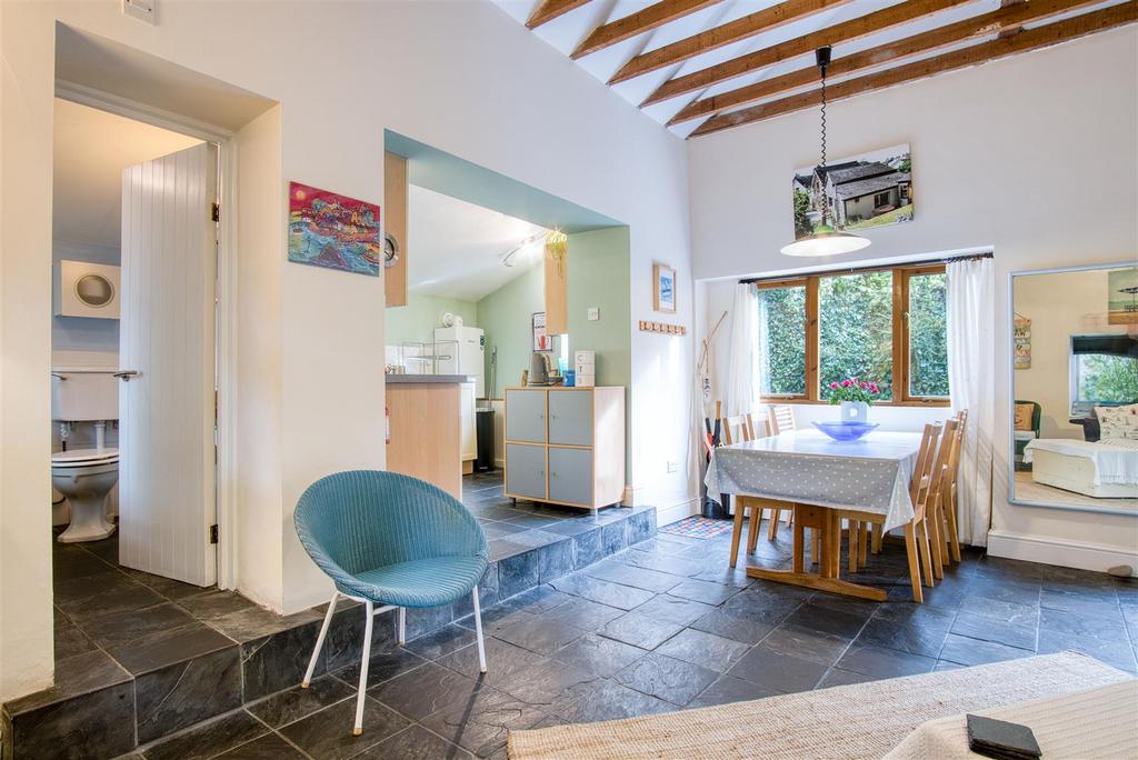 Dining Room/Day Room