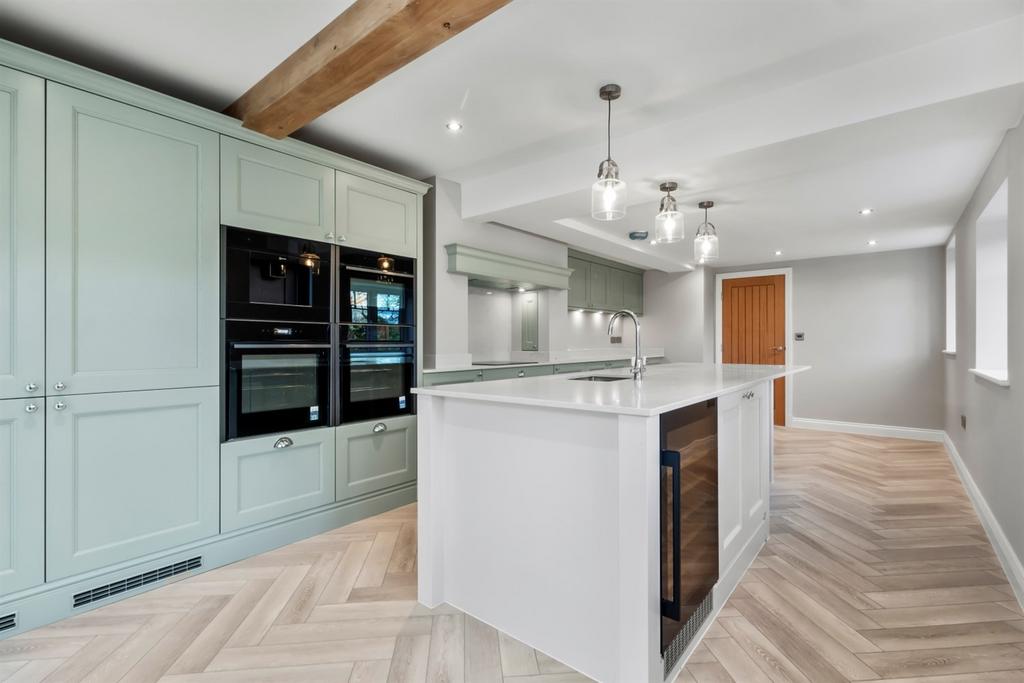 Breakfast Kitchen