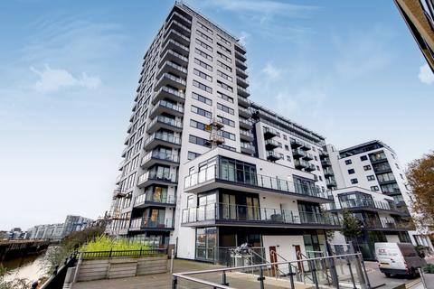 2 bedroom apartment to rent, Wharf Street London SE8