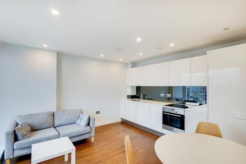 2 bedroom apartment to rent, Wharf Street London SE8