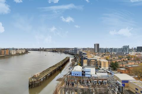 2 bedroom apartment to rent, Wharf Street London SE8