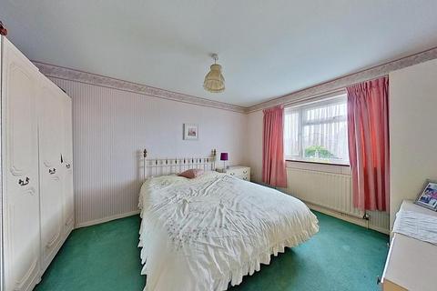 2 bedroom semi-detached bungalow for sale, Lawrence Gardens, Herne Bay, CT6 6NL