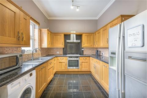 4 bedroom maisonette for sale, Wandsworth Common Westside, London, SW18