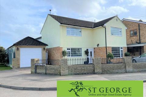 4 bedroom detached house for sale, Eastwood