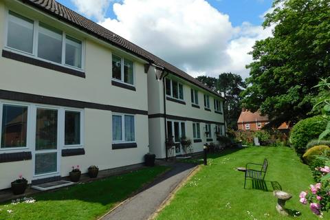 1 bedroom retirement property for sale, Brinton Lane, Hythe SO45