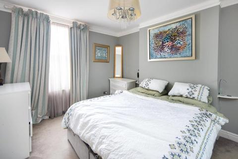 2 bedroom flat for sale, Lady Margaret Road, Kentish Town, London, NW5