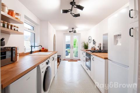 57 Andrews Road, Cardiff, CF14 2JN