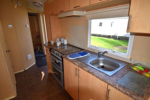 2 bedroom static caravan for sale, Sand le Mere Holiday Park