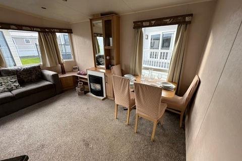 3 bedroom static caravan for sale, Sand le Mere Holiday Park