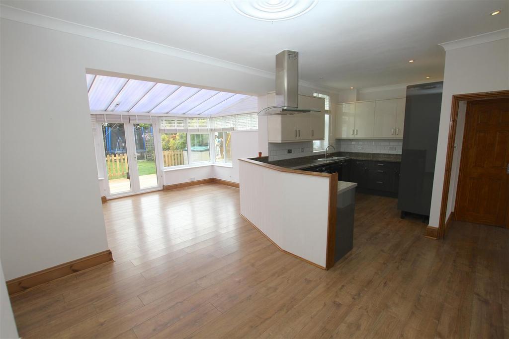 Kitchen family room