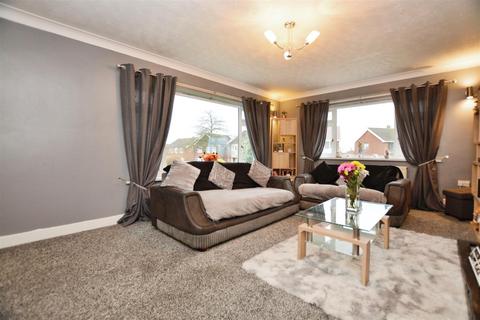 3 bedroom detached bungalow for sale, Windsor Crescent, Scunthorpe