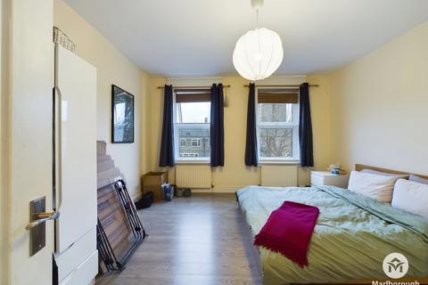 2 bedroom property to rent, Bethnal Green Road, Bethnal Green, London, E2