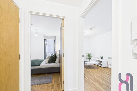 1 bedroom flat to rent, Media City, Michigan Point Tower B, 11 Michigan Avenue, Salford, M50