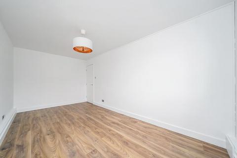 1 bedroom apartment to rent, Stanley Road, London E4